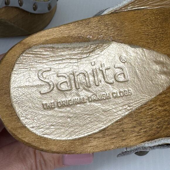 SANITA Embossed Leather Wooden Heel Clogs Size 39 Yellow Boho Festival Hippie - Picture 5 of 16